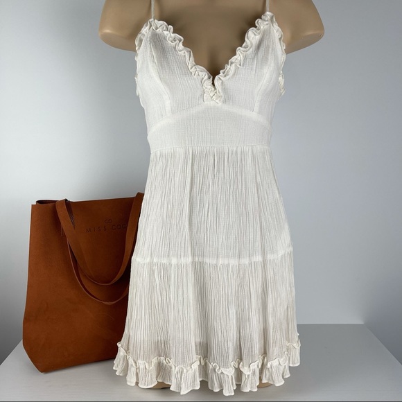 WILDFIRE Dresses & Skirts - WILDFIRE Size 6 White Lined Summer DressAdjustable